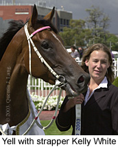 Yell & Kelly White (22600 bytes)