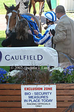 bio security sign (17571 bytes)