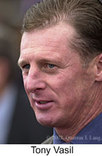 r4tonyvasil.jpg (9316 bytes)