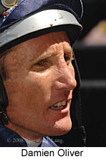 Damien Oliver (16103 bytes)