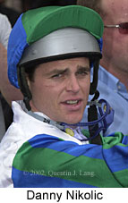 r2dnikolic.jpg (11760 bytes)