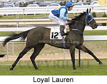 Loyal Lauren (15635 bytes)