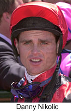 r2dnikolic.jpg (12358 bytes)