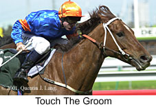 r3touchthegroom.jpg (15621 bytes)