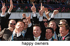 happy owners (18507 bytes)