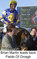 r6bmartin.jpg (17911 bytes)